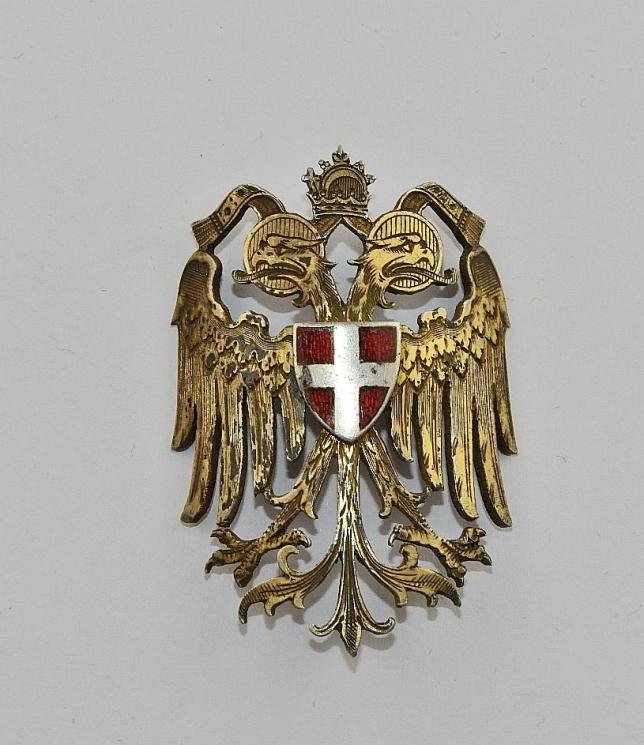 ÖSTERREICH 1 REPUBLIK / BUNDESSTAAT WIENER STADTWAPPEN IN NIMBIERTER DOPPELADLER FORM; ALS AUFLAGE AUF RUNDER UNTERLAGE BESTIMMT