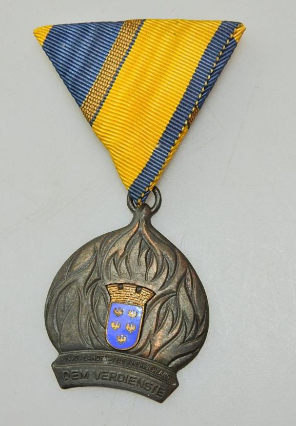 FEUERWEHR VERDIENSTORDEN Verdienstzeichen in Silber 2. Typ (1959-1969)