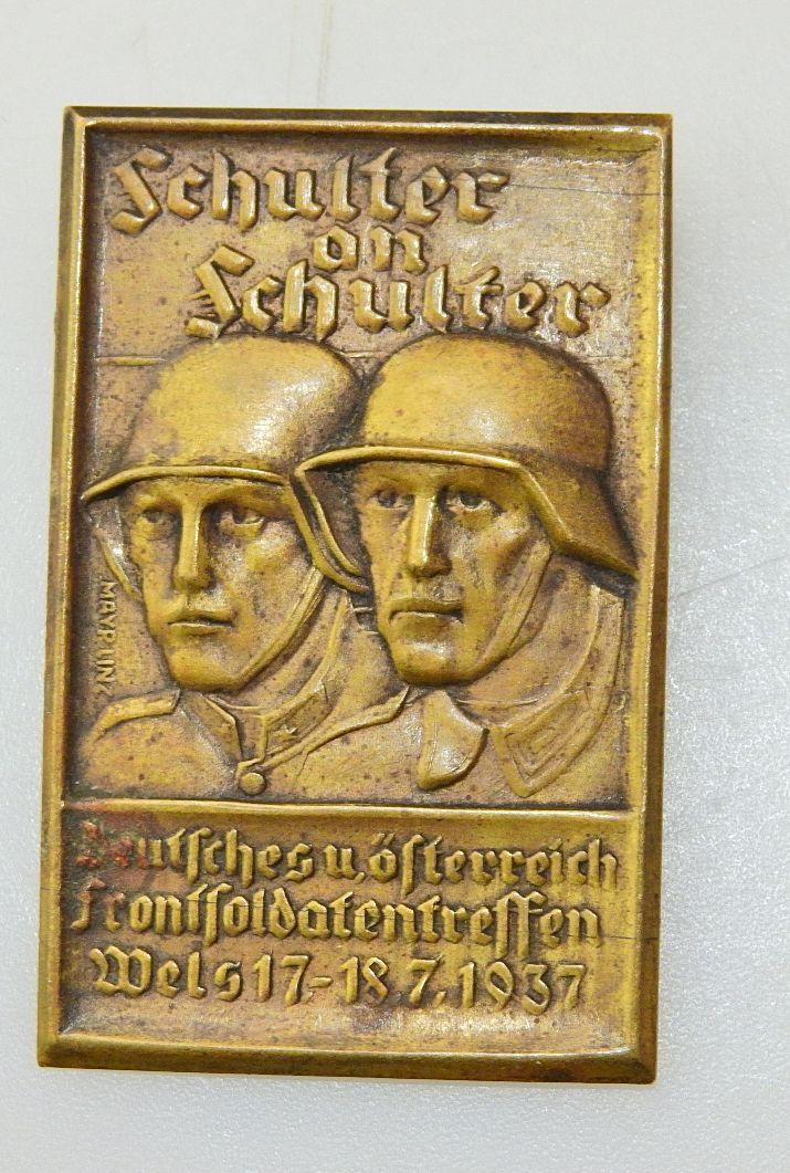 FRONTSOLDAGTENTREFFEN WELS 1937 SCHULTER AN SCHULTER