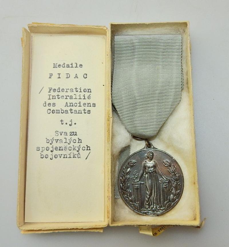 TSCHECHOSLOVAKEI LEGIONÄR 1WK ORDEN FIDAC MEDAILLE