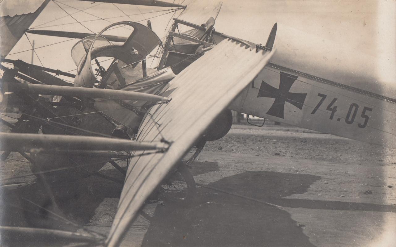 KUK LUFTFAHRTRUPPE FLUGZEUG AUFKLÄRER BOMBER LLOYD CII LL 74.05